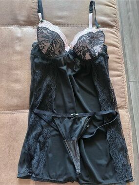 Frederick's of Hollywood Black and Pink Lace Babydoll Chemise